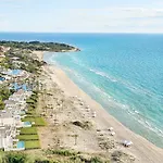 منتجع Grecotel La Riviera At Riviera Olympia & Aqua Park 5*