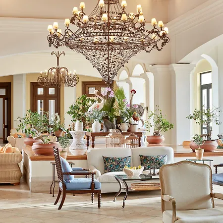 Grecotel La Riviera 度假村