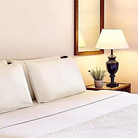Grecotel La Riviera אתר נופש לוטרה קיליניס