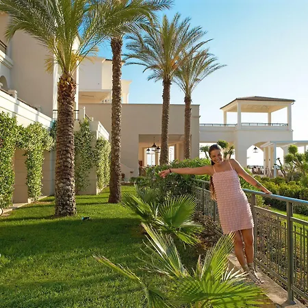 Grecotel La Riviera 度假村 卢特拉基利尼斯